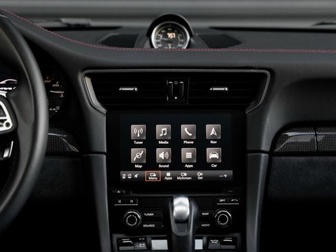 Used 2019 Porsche 911 Carrera GTS image 23