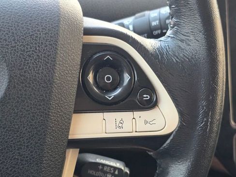 Used 2017 Toyota Prius Three FWD image 26