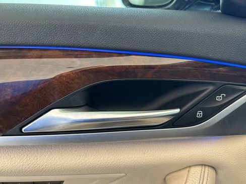 Used 2018 BMW 530e xDrive image 40