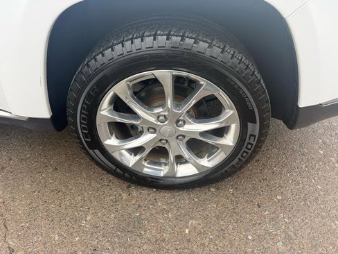 Used 2019 Jeep Grand Cherokee Summit image 11