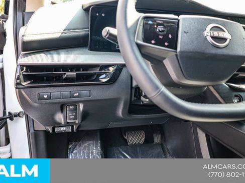 Used 2025 Nissan Murano SV FWD image 20