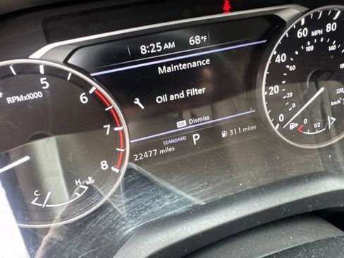 Used 2023 Nissan Rogue SV w/ SV Premium Package FWD image 11
