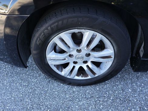 Used 2012 Nissan Altima 2.5 SL w/ 2.5SL Pkg image 4