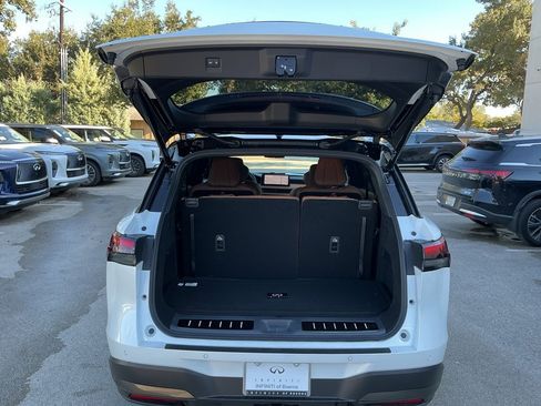 New 2026 INFINITI QX60 Autograph w/ Dark Cargo Package image 31