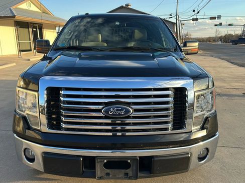 Used 2010 Ford F150 XLT image 8
