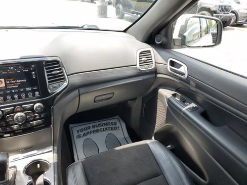 Used 2021 Jeep Grand Cherokee Laredo X AWD/4WD image 15