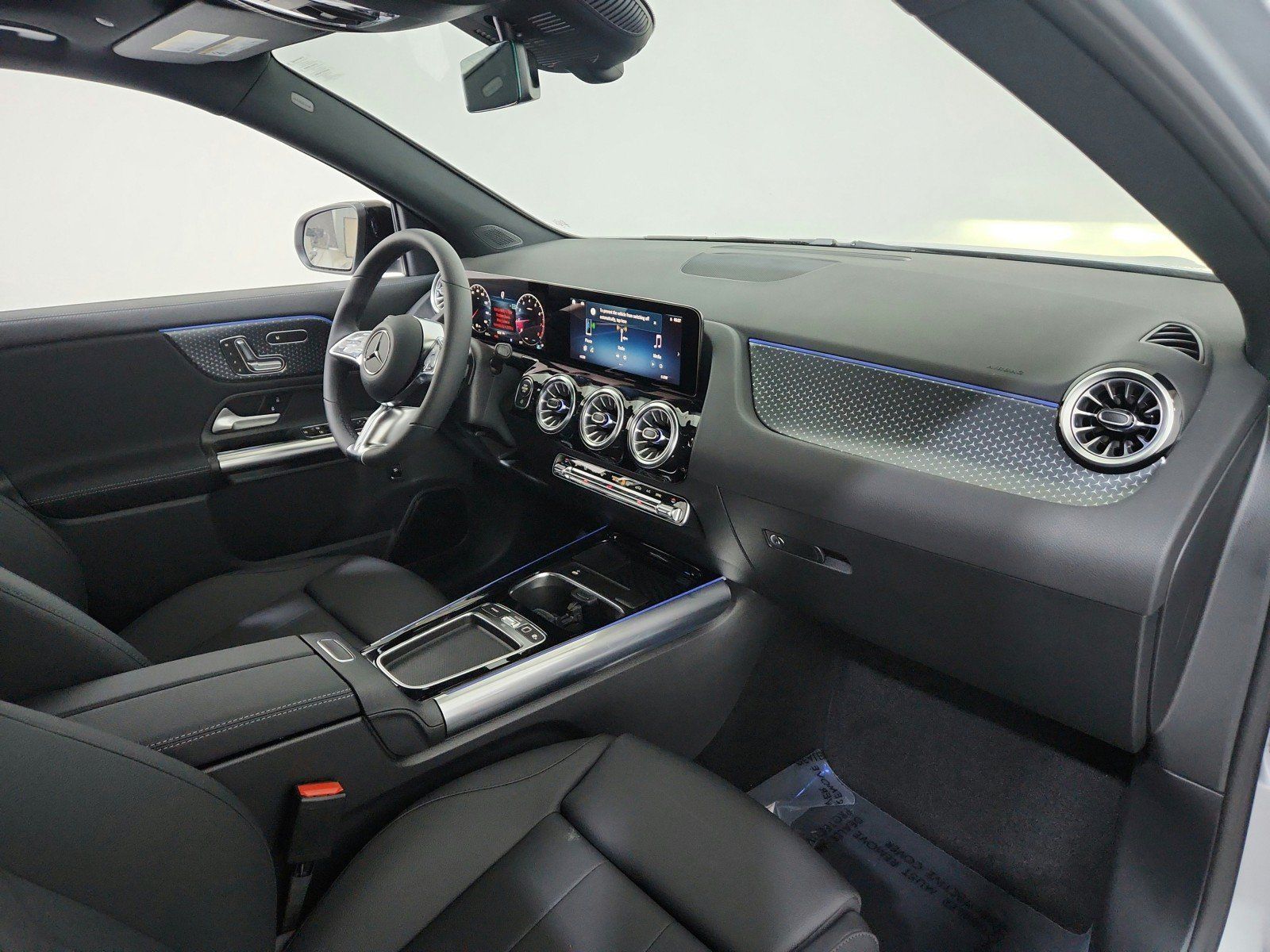 Used 2026 Mercedes-Benz GLA 250 image 36