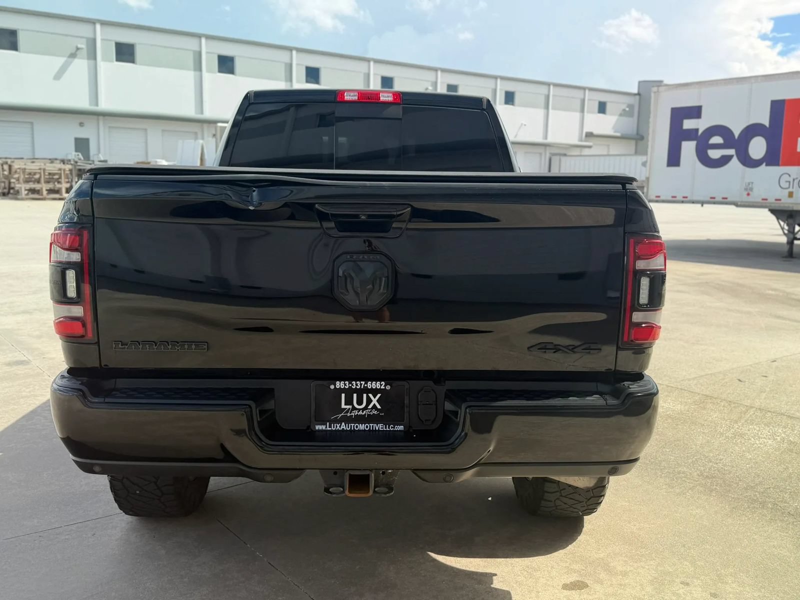 Used 2020 RAM 2500 Laramie w/ Night Edition AWD/4WD image 11