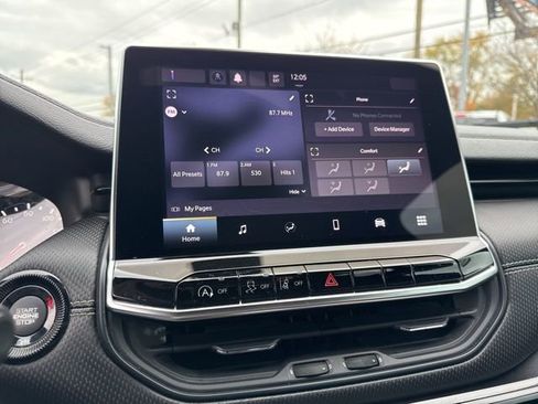 Certified 2023 Jeep Compass Altitude image 5