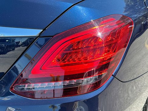 Used 2019 Mercedes-Benz C 300 Sedan image 31