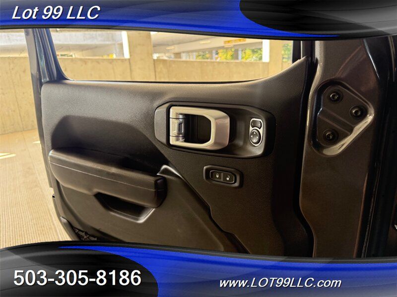 Used 2020 Jeep Wrangler Unlimited Sport S AWD/4WD image 34