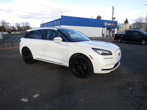 Used 2022 Lincoln Corsair Reserve image 42