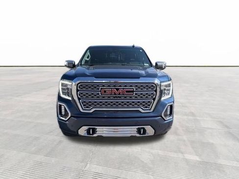 Used 2021 GMC Sierra 1500 Denali w/ Denali Ultimate Package AWD/4WD image 3