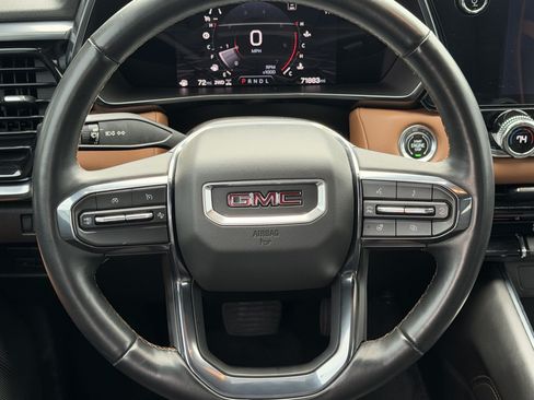 Used 2023 GMC Canyon AT4 w/ AT4 Premium Package AWD/4WD image 11