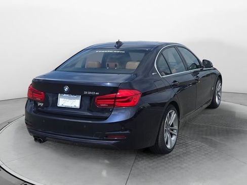 Used 2017 BMW 330e RWD image 5
