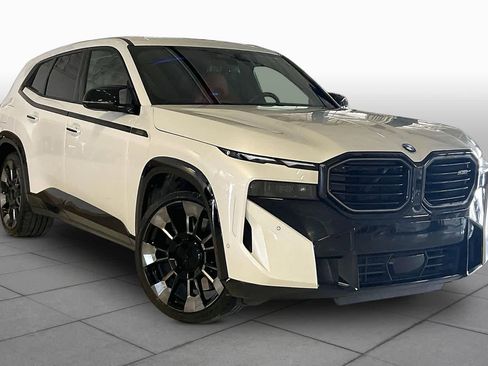 Certified 2024 BMW XM AWD/4WD image 2