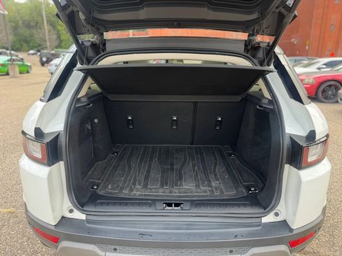 Used 2018 Land Rover Range Rover Evoque AWD/4WD image 24
