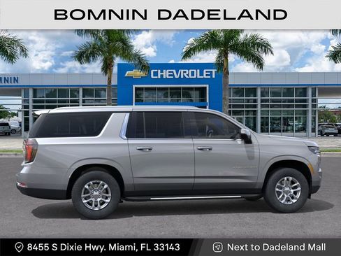 New 2026 Chevrolet Suburban LS image 6