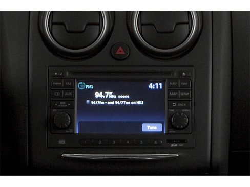Used 2015 Nissan Rogue S w/ Convenience Package AWD/4WD image 7