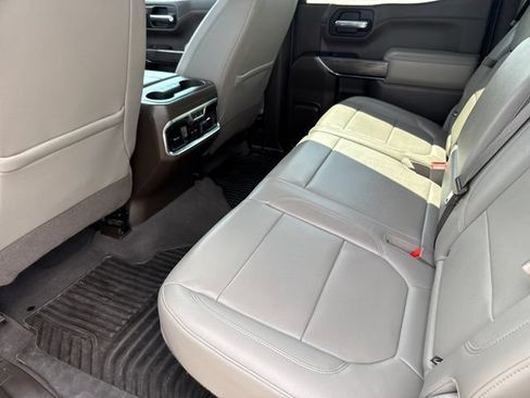 Used 2019 Chevrolet Silverado 1500 LTZ w/ LTZ Texas Edition AWD/4WD image 17