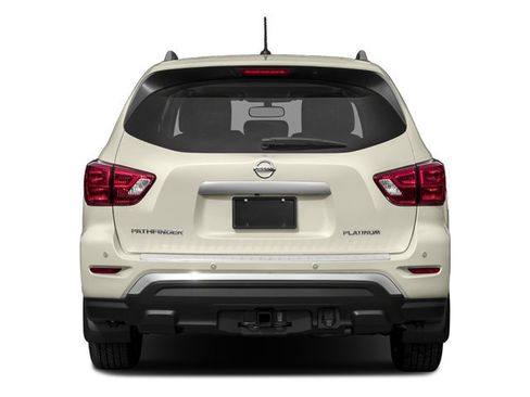 Used 2017 Nissan Pathfinder Platinum AWD/4WD image 9
