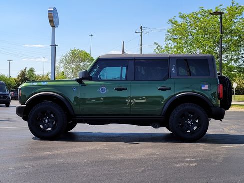 Used 2024 Ford Bronco Black Diamond image 7