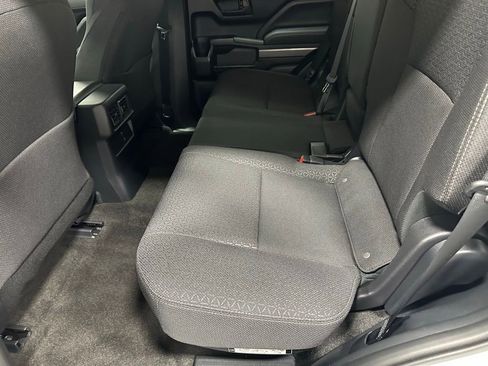 Used 2025 Toyota 4Runner SR5 image 44