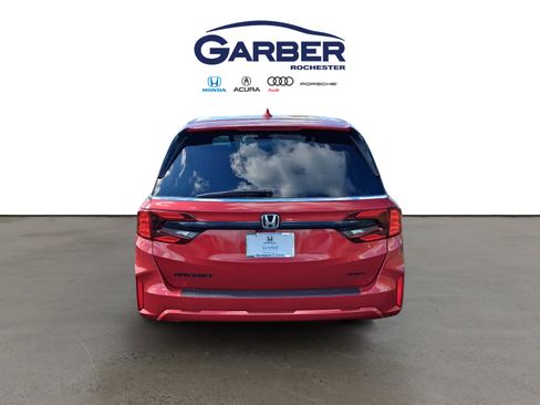 Used 2026 Honda Odyssey Sport-L image 11