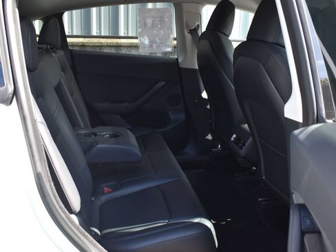 Used 2023 Tesla Model Y Long Range AWD/4WD image 22