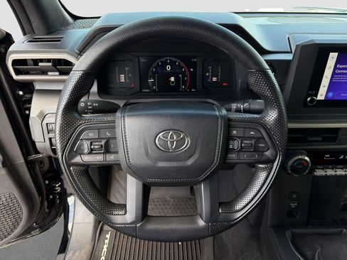 Used 2024 Toyota Tacoma SR AWD/4WD image 10