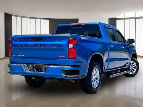 Used 2022 Chevrolet Silverado 1500 RST w/ Convenience Package II AWD/4WD image 6