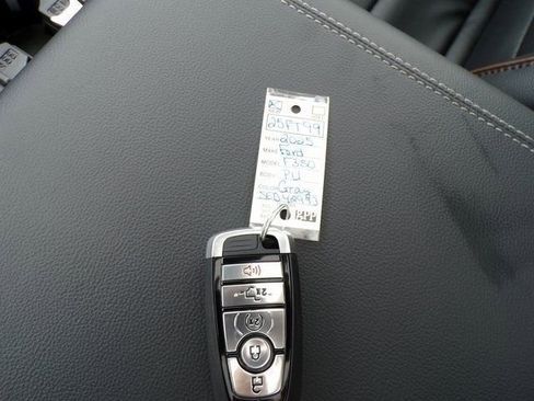 New 2025 Ford F350 Lariat w/ Lariat Ultimate Package image 34