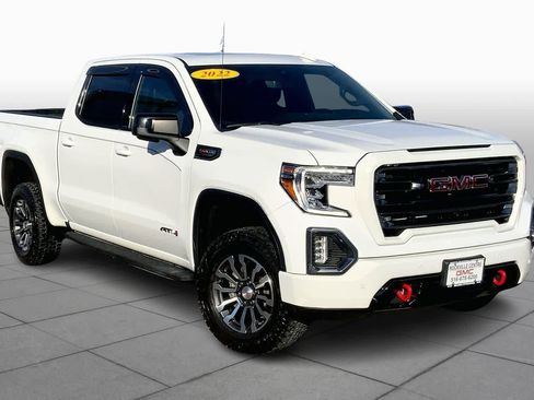 Used 2022 GMC Sierra 1500 AT4 w/ AT4 Premium Package image 3