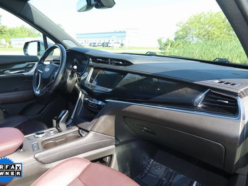 Used 2023 Cadillac XT6 Premium Luxury image 57