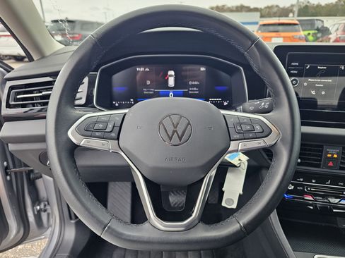 Used 2025 Volkswagen Jetta S image 16