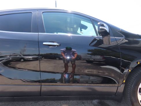 Used 2019 Buick Encore Preferred AWD/4WD image 21