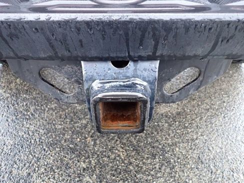 Used 2016 Toyota Tundra SR5 image 6