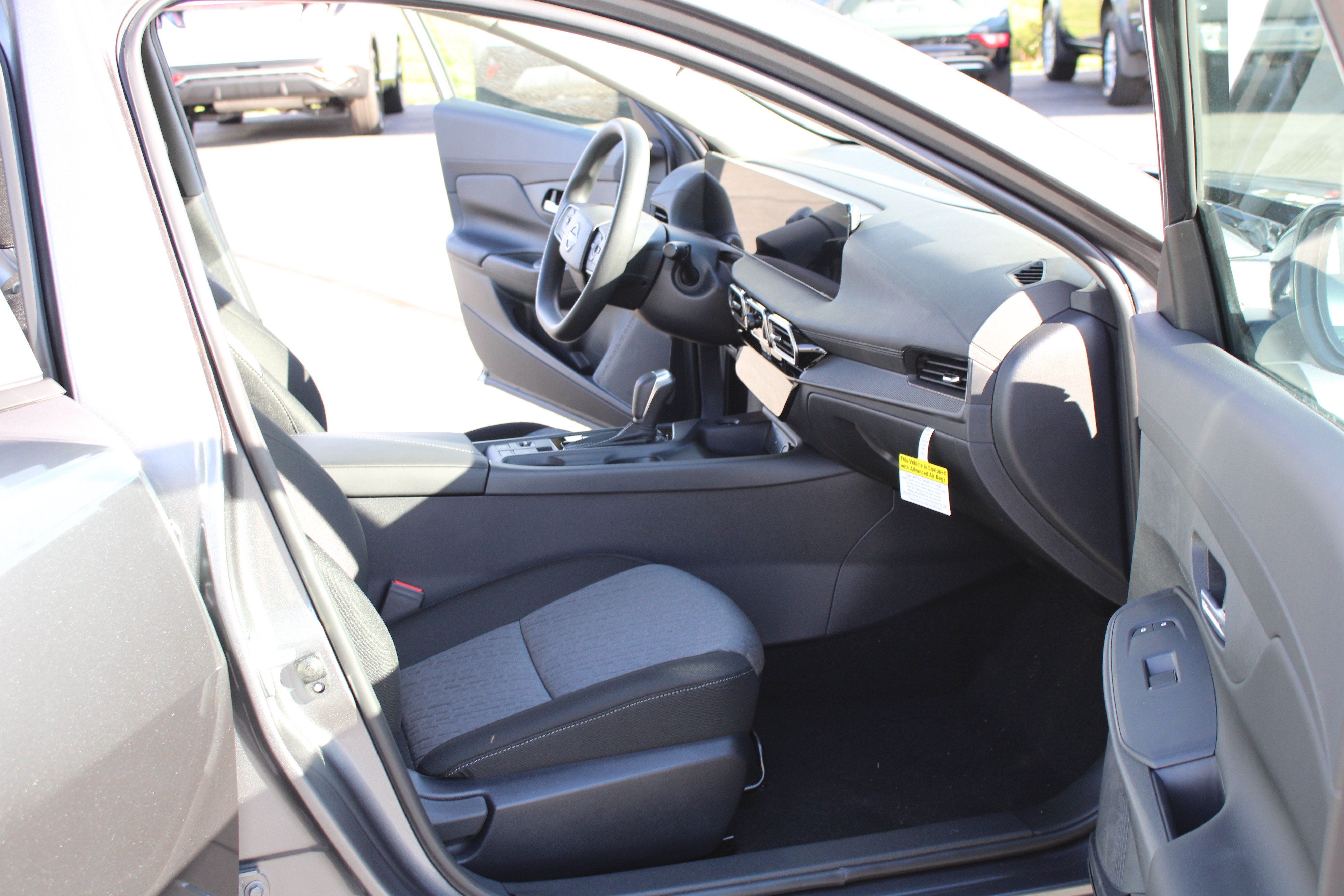 Used 2026 Nissan Sentra SV w/ Floor Mat Package FWD image 18