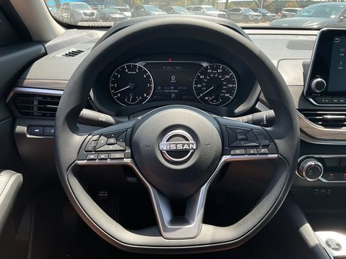 New 2026 Nissan Altima 2.5 SV FWD image 25