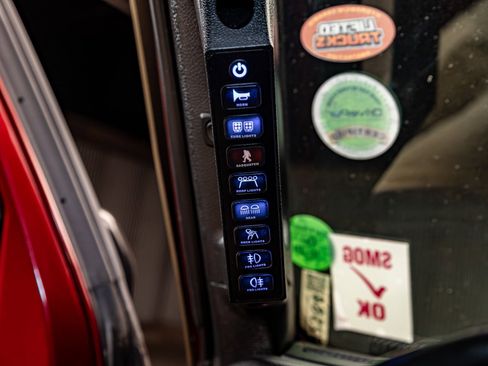 Used 2021 Jeep Gladiator Rubicon AWD/4WD image 22