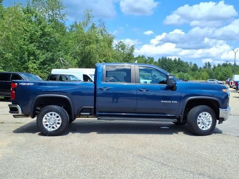 Used 2020 Chevrolet Silverado 2500 LT w/ All Star Edition AWD/4WD image 3