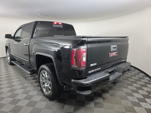Used 2018 GMC Sierra 1500 Denali AWD/4WD image 3