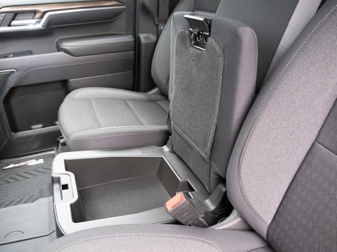 Used 2023 Chevrolet Silverado 1500 RST image 9