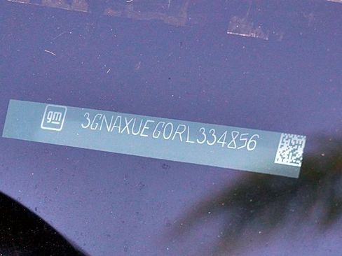 Used 2024 Chevrolet Equinox LT image 34