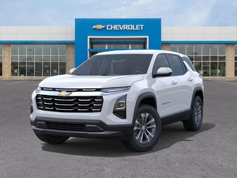 New 2026 Chevrolet Equinox LT FWD image 6