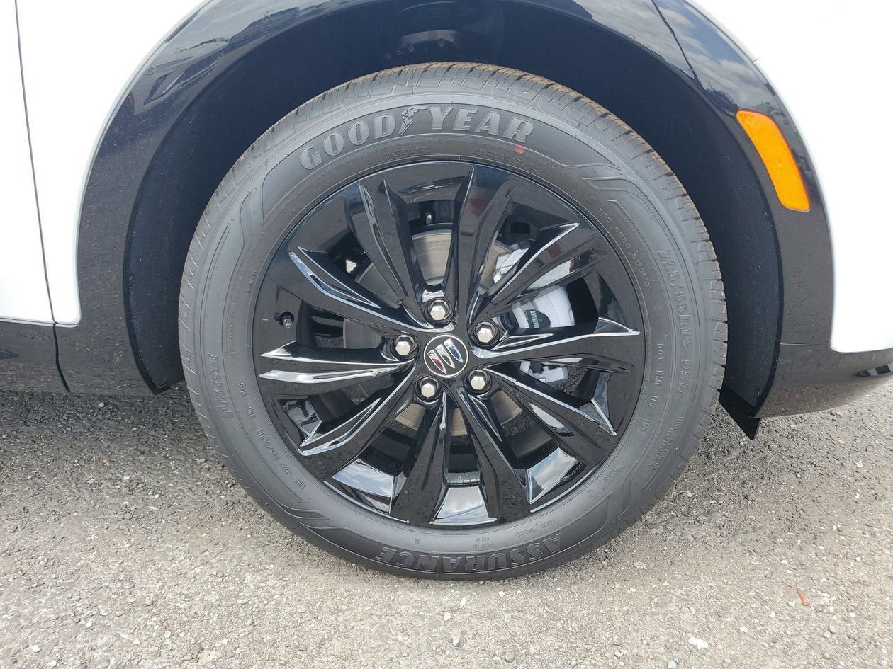New 2026 Buick Envista Sport Touring w/ Convenience I Package FWD image 6