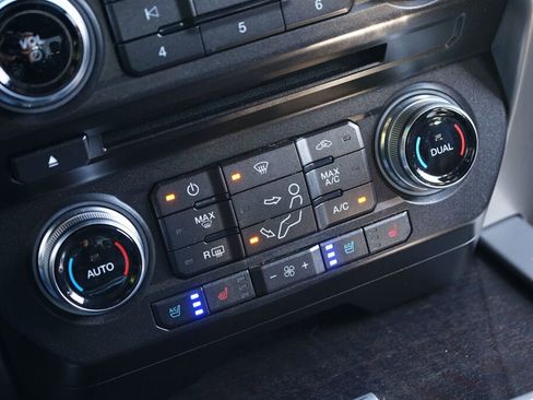 Used 2017 Ford F450 Platinum w/ Platinum Ultimate Package image 24