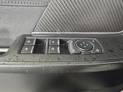 Used 2022 Ford F150 Raptor w/ Raptor 37 Performance Package image 25