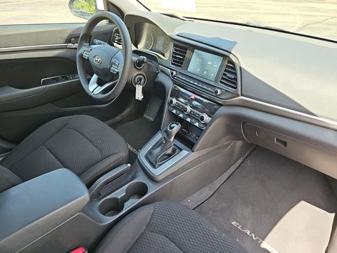 Used 2020 Hyundai Elantra SEL w/ Cargo Package (C1) FWD image 13