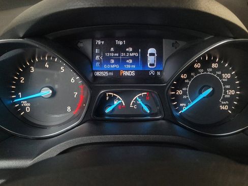 Used 2018 Ford Escape SE FWD image 23